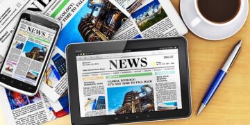 Chronicles of Ink and Bytes: Tracing the History of Journalism from Papyrus to Digital News