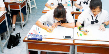 Thai Students: How to Study in a Foreign University