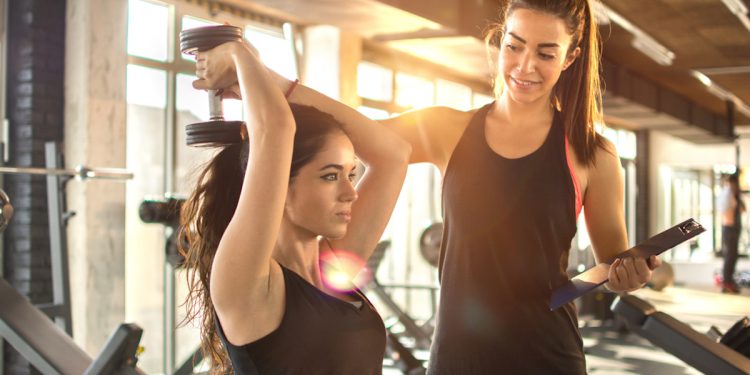 The Psychology of Fitness: How Personal Trainers in Singapore Keep Clients Motivated