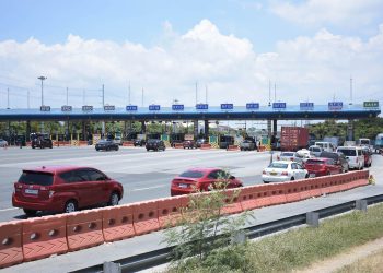 Navigating Foreign Toll Systems Without Fines or Friction