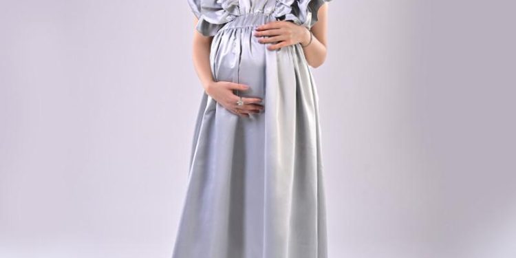 Dressing the Bump: How to Find Maternity Dresses That Never Compromise on Style